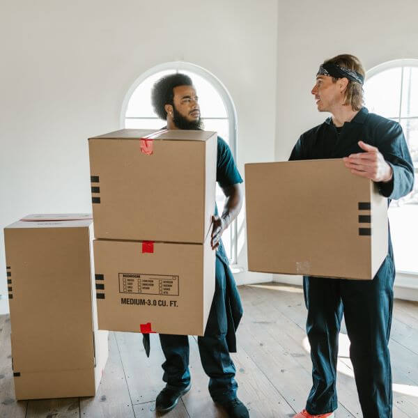 Mudanzas de hogar y familias